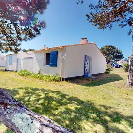 Holiday home Le Bois Marin